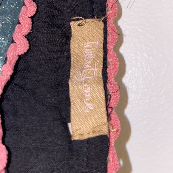 Boho Mixed Textile Tank Top - Picture 6 of 7